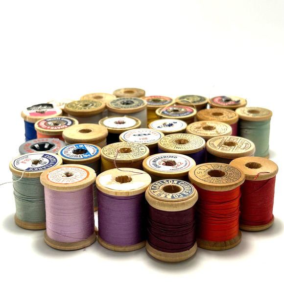 Vintage Thread On Wooden Spools Lot of 30 - Picture 4 of 11